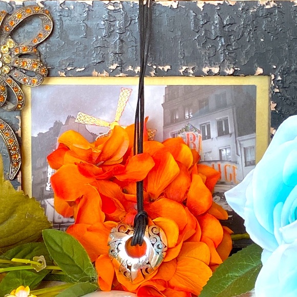 Make an Offer πCome on send me an offer letβs make your Tuesday Treat YOU dayπ - Picture 14 of 16